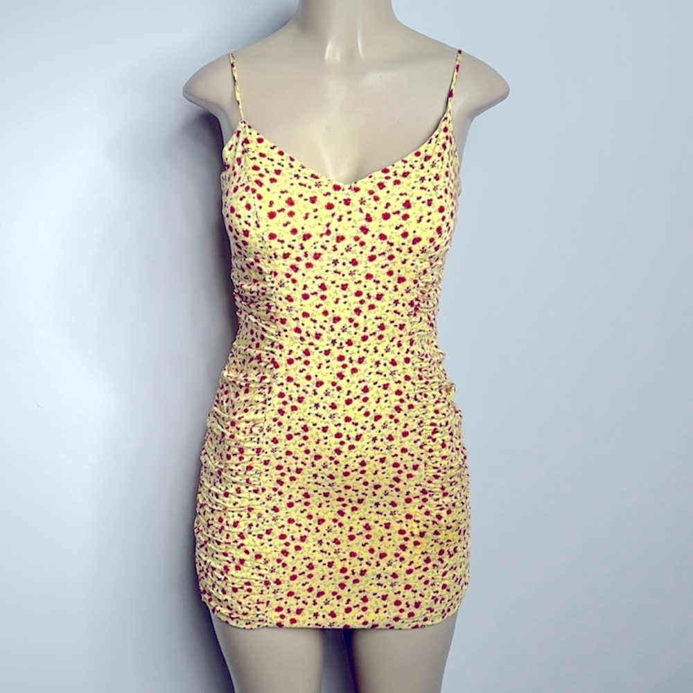 Row A Floral Yellow Dress with Ruching: Eligible 3/$25 - Picture 3 of 14